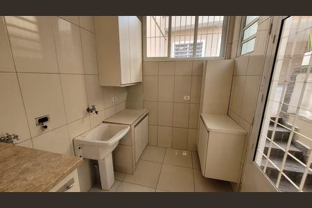 Casa à venda com 182m², 4 quartos e 4 vagas