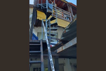 Casa à venda com 100m², 2 quartos e sem vaga