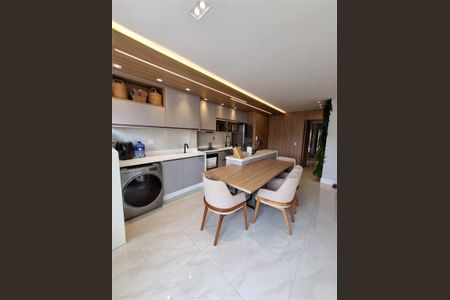 Apartamento à venda com 67m², 2 quartos e 1 vaga