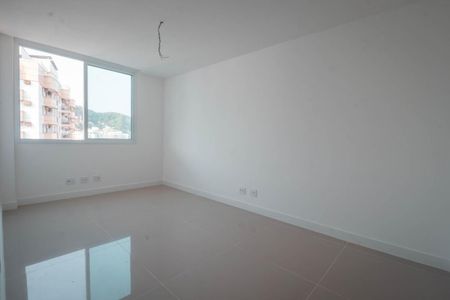 Apartamento à venda com 215m², 3 quartos e 2 vagas