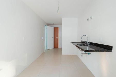 Apartamento à venda com 215m², 3 quartos e 2 vagas