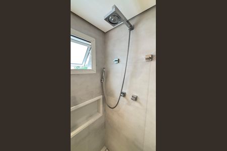 Apartamento à venda com 165m², 3 quartos e 4 vagas Apartamento à venda com 165m², 3 quartos e 4 vagasBanheiro da Suíte 2