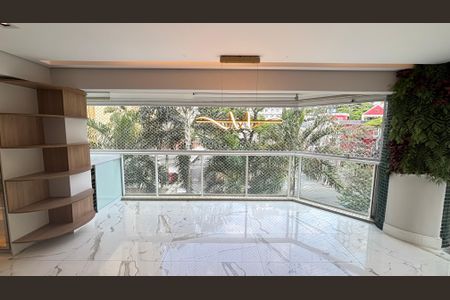 Apartamento à venda com 165m², 3 quartos e 4 vagas Apartamento à venda com 165m², 3 quartos e 4 vagasSala