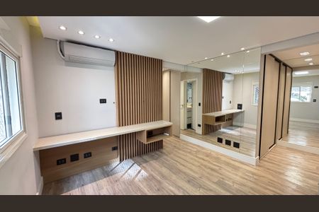 Apartamento à venda com 165m², 3 quartos e 4 vagas Apartamento à venda com 165m², 3 quartos e 4 vagasSuíte 1