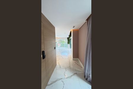 Apartamento à venda com 165m², 3 quartos e 4 vagas Apartamento à venda com 165m², 3 quartos e 4 vagasSala