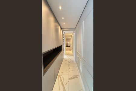 Apartamento à venda com 165m², 3 quartos e 4 vagas Apartamento à venda com 165m², 3 quartos e 4 vagasCorredor