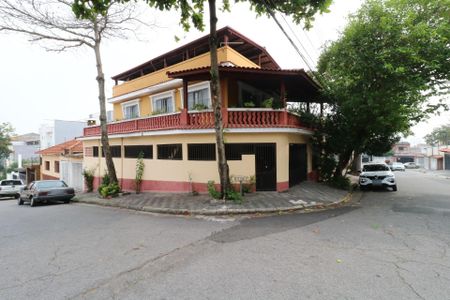 Casa à venda com 384m², 4 quartos e 2 vagasFachada