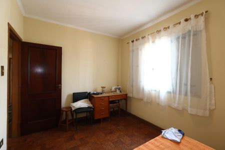 Casa à venda com 384m², 4 quartos e 2 vagasQuarto 1