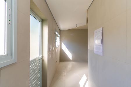 Casa de condomínio à venda com 76m², 2 quartos e 1 vagaÁrea de Serviço