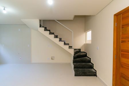 Casa de condomínio à venda com 76m², 2 quartos e 1 vaga Casa de condomínio à venda com 76m², 2 quartos e 1 vagaSala