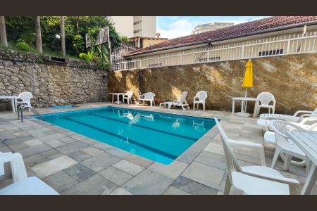 Apartamento à venda com 67m², 2 quartos e 1 vaga Apartamento à venda com 67m², 2 quartos e 1 vagaÁrea comum - Piscina