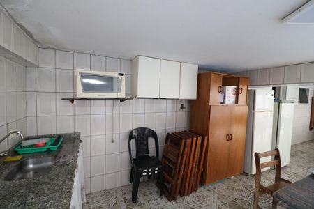 Casa à venda com 240m², 5 quartos e 4 vagasPiscina/Churrasqueira