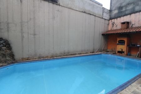 Casa à venda com 240m², 5 quartos e 4 vagasPiscina/Churrasqueira