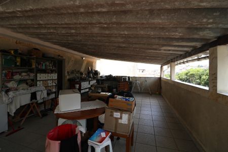 Casa à venda com 240m², 5 quartos e 4 vagasÁrea de Serviço Casa 2