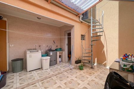 Casa à venda com 125m², 2 quartos e 2 vagas Casa à venda com 125m², 2 quartos e 2 vagasÁrea de Serviço