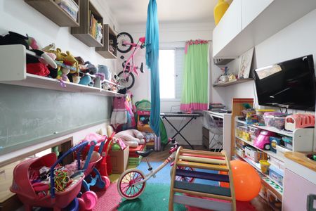 Apartamento à venda com 65m², 3 quartos e 2 vagasQuarto 2