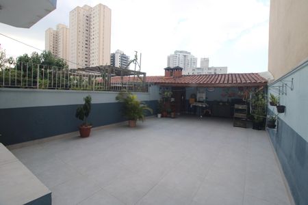 Casa à venda com 243m², 4 quartos e 4 vagasQuintal