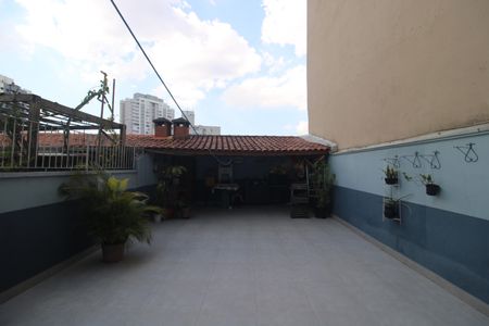 Casa à venda com 243m², 4 quartos e 4 vagasQuintal