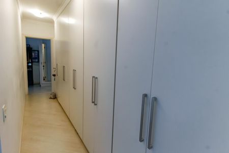 Apartamento à venda com 176m², 3 quartos e 3 vagasSuíte 3 - armários