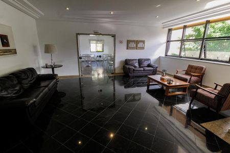 Apartamento à venda com 176m², 3 quartos e 3 vagasÁrea comum - Salão de festas