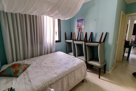 Apartamento à venda com 176m², 3 quartos e 3 vagasSuíte 2