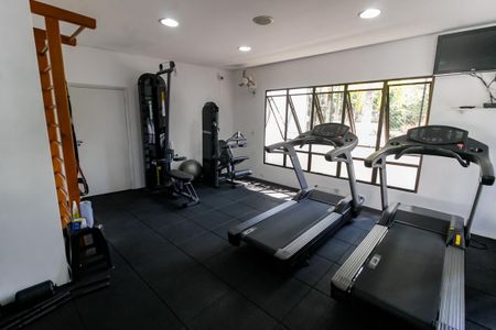 Apartamento à venda com 176m², 3 quartos e 3 vagasÁrea comum - Academia