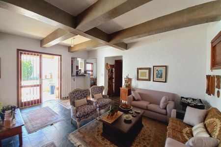 Casa de condomínio para alugar com 398m², 4 quartos e 2 vagas Casa de condomínio para alugar com 398m², 4 quartos e 2 vagasSala de Estar