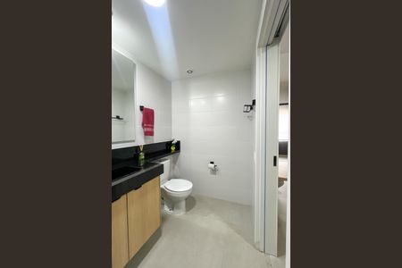 Studio à venda com 26m², 1 quarto e sem vaga Studio à venda com 26m², 1 quarto e sem vagaBanheiro