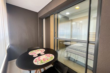 Studio à venda com 26m², 1 quarto e sem vaga Studio à venda com 26m², 1 quarto e sem vagaVaranda
