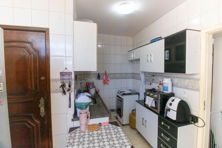 Apartamento à venda com 70m², 2 quartos e sem vagaCozinha e Área de Serviço