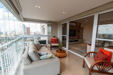 Apartamento à venda com 105m², 2 quartos e 2 vagas Apartamento à venda com 105m², 2 quartos e 2 vagasVaranda gourmet