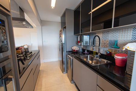 Apartamento à venda com 105m², 2 quartos e 2 vagas Apartamento à venda com 105m², 2 quartos e 2 vagasCozinha