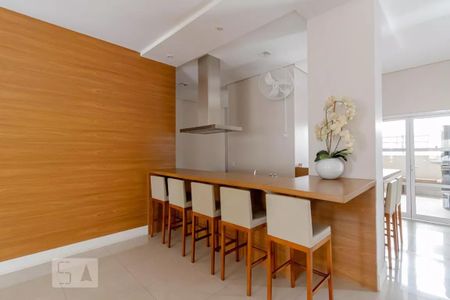 Apartamento à venda com 105m², 2 quartos e 2 vagas Apartamento à venda com 105m², 2 quartos e 2 vagasÁrea comum - Salão de festas