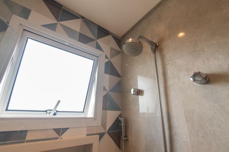 Apartamento à venda com 105m², 2 quartos e 2 vagas Apartamento à venda com 105m², 2 quartos e 2 vagasBanheiro