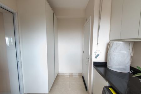 Apartamento à venda com 105m², 2 quartos e 2 vagas Apartamento à venda com 105m², 2 quartos e 2 vagasÁrea de serviço