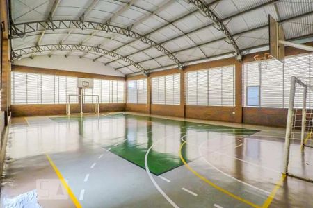 Apartamento à venda com 105m², 2 quartos e 2 vagas Apartamento à venda com 105m², 2 quartos e 2 vagasÁrea Comum - Quadra poliesportiva