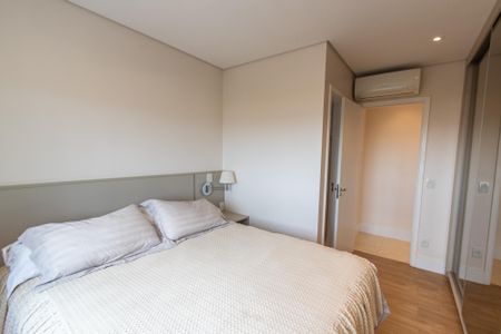 Apartamento à venda com 105m², 2 quartos e 2 vagas Apartamento à venda com 105m², 2 quartos e 2 vagasSuíte