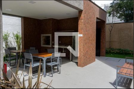 Apartamento à venda com 34m², 2 quartos e sem vaga Apartamento à venda com 34m², 2 quartos e sem vagaÁrea comum - Churrasqueira