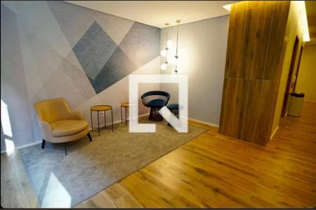 Apartamento à venda com 34m², 2 quartos e sem vaga Apartamento à venda com 34m², 2 quartos e sem vagaHall