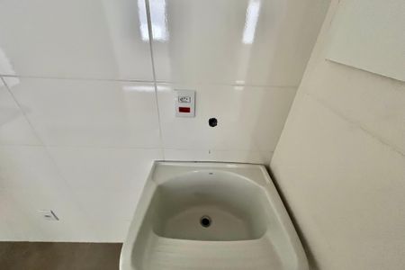 Apartamento à venda com 33m², 2 quartos e sem vaga Apartamento à venda com 33m², 2 quartos e sem vagaÁrea de Serviço