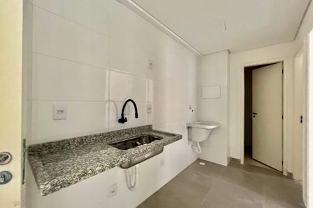 Apartamento à venda com 33m², 2 quartos e sem vaga Apartamento à venda com 33m², 2 quartos e sem vagaCozinha