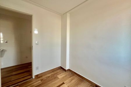 Apartamento à venda com 33m², 2 quartos e sem vaga Apartamento à venda com 33m², 2 quartos e sem vagaQuarto 1
