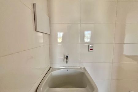 Apartamento à venda com 33m², 2 quartos e sem vaga Apartamento à venda com 33m², 2 quartos e sem vagaÁrea de Serviço