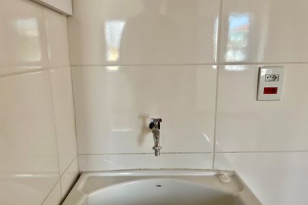 Apartamento à venda com 33m², 2 quartos e sem vaga Apartamento à venda com 33m², 2 quartos e sem vagaÁrea de Serviço