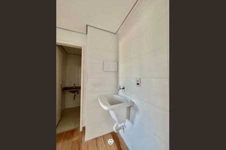 Apartamento à venda com 33m², 2 quartos e sem vaga Apartamento à venda com 33m², 2 quartos e sem vagaÁrea de Serviço