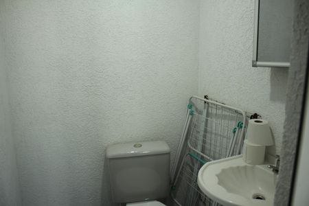 Casa à venda com 180m², 3 quartos e 1 vagaBanheiro de Serviço