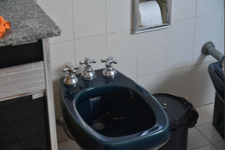 Casa à venda com 356m², 5 quartos e 4 vagasBanheiro da Suíte 2