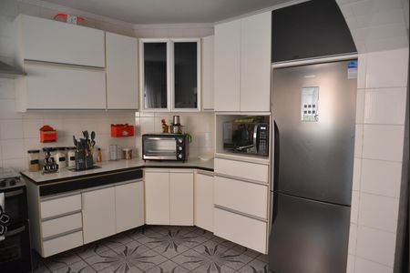 Casa à venda com 356m², 5 quartos e 4 vagasCozinha