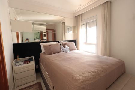 Apartamento à venda com 176m², 4 quartos e 3 vagasQuarto 3 - Suíte