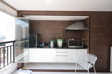 Apartamento à venda com 176m², 4 quartos e 3 vagasSacada